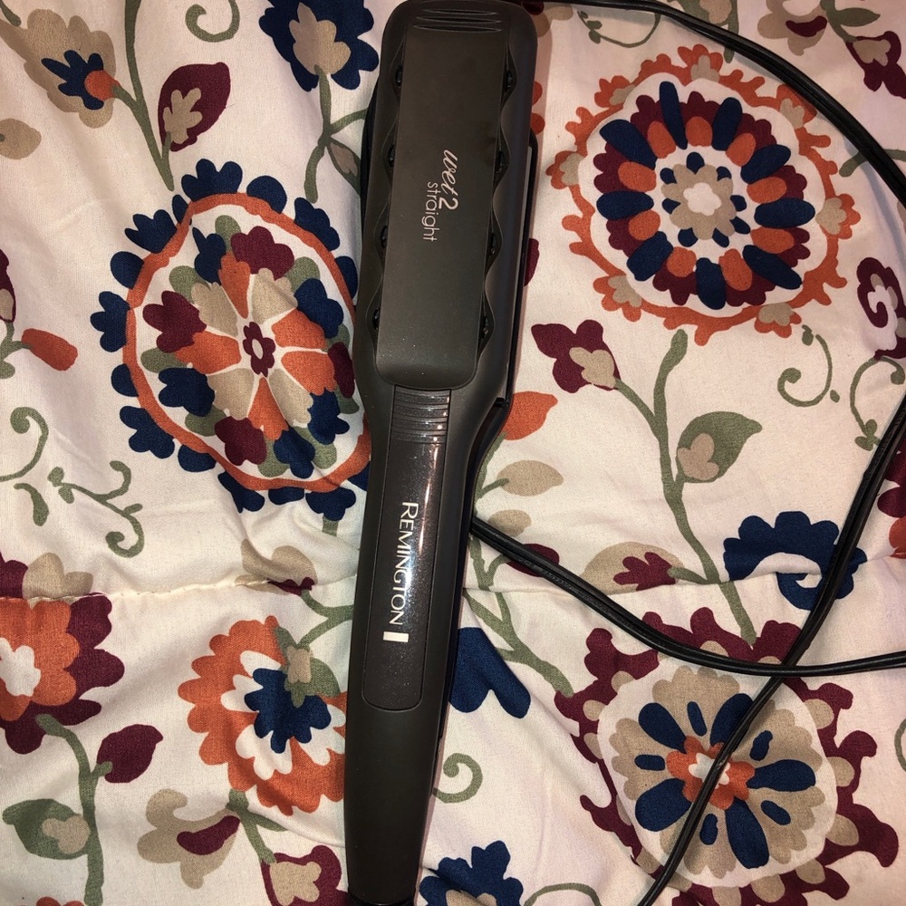 Remington wet 2 dry straightener